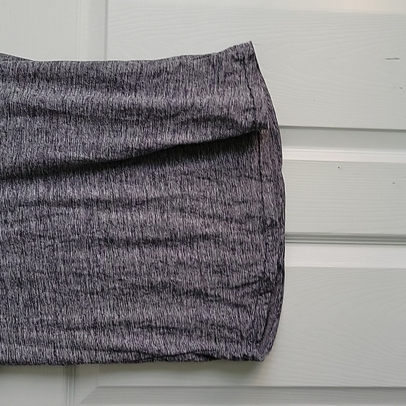 Danskin Women's V Neck Shirt - Picture 2 of 11